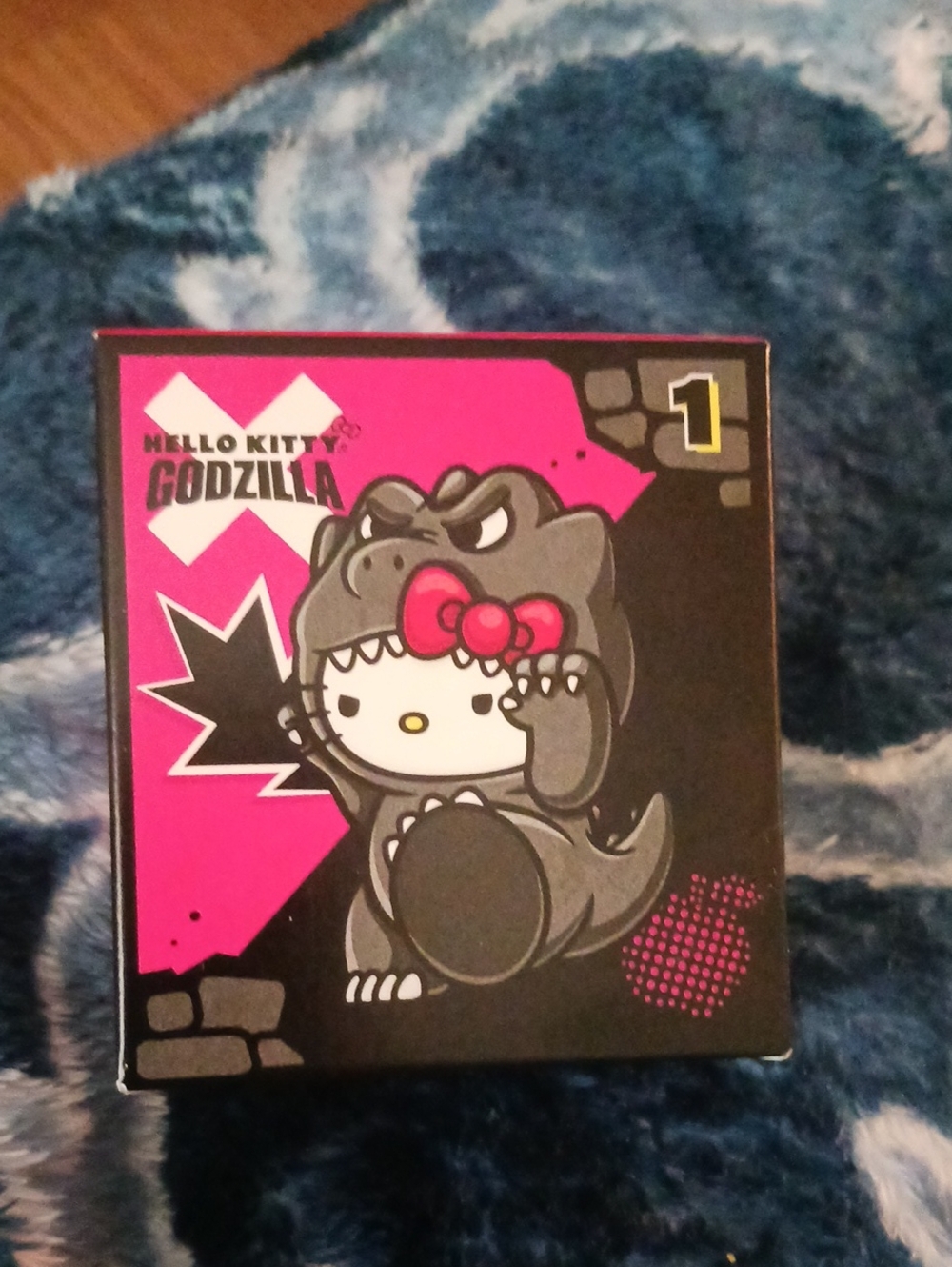 Hello Kitty Godzilla Box Case - Black & Pink